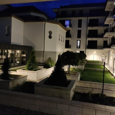 Belvaros Resort Apartman & Spa セーケシュフェヘールヴァール エクステリア 写真